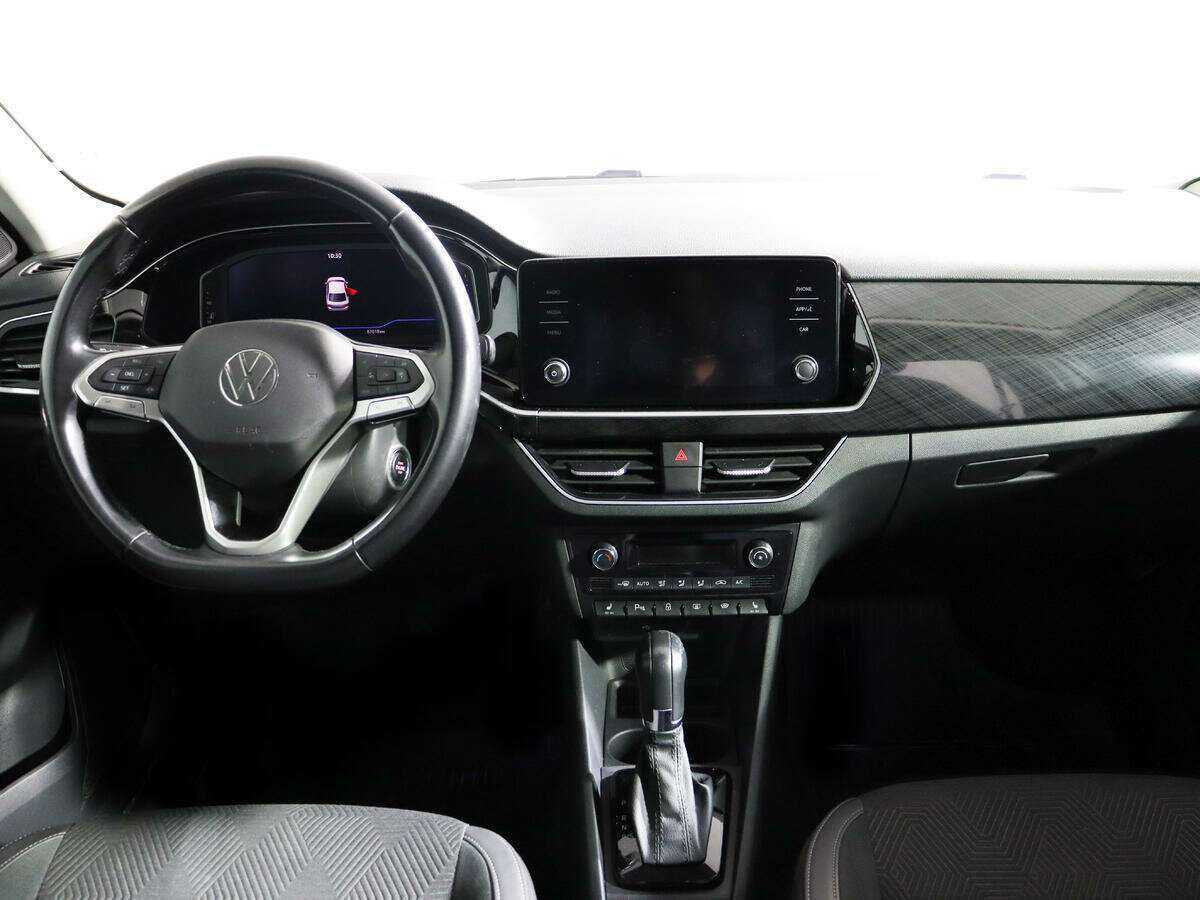 Volkswagen Polo б/у, 2020, Роботизированная. Фото: #9