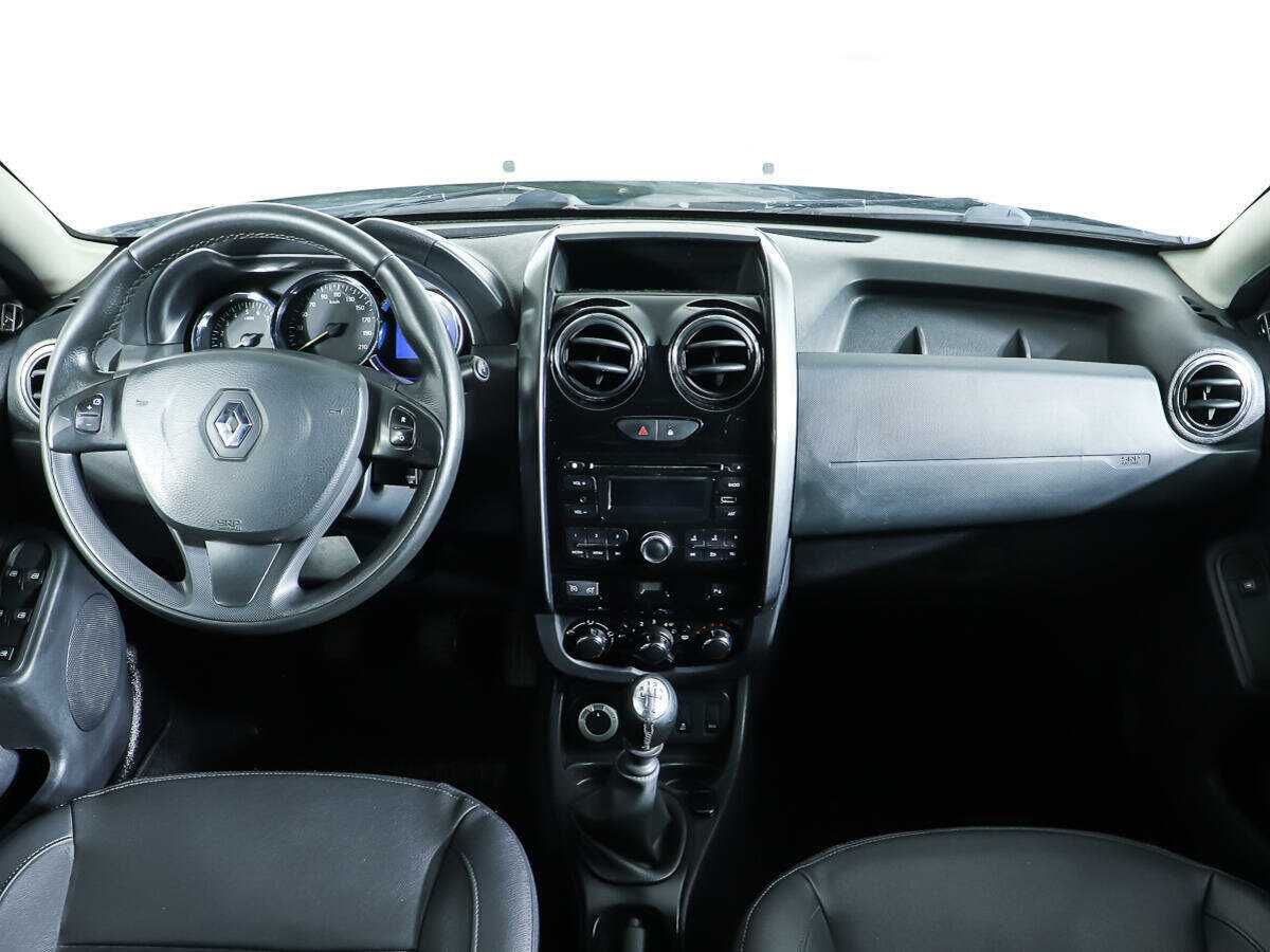 Renault Duster б/у, 2016, Механическая. Фото: #9