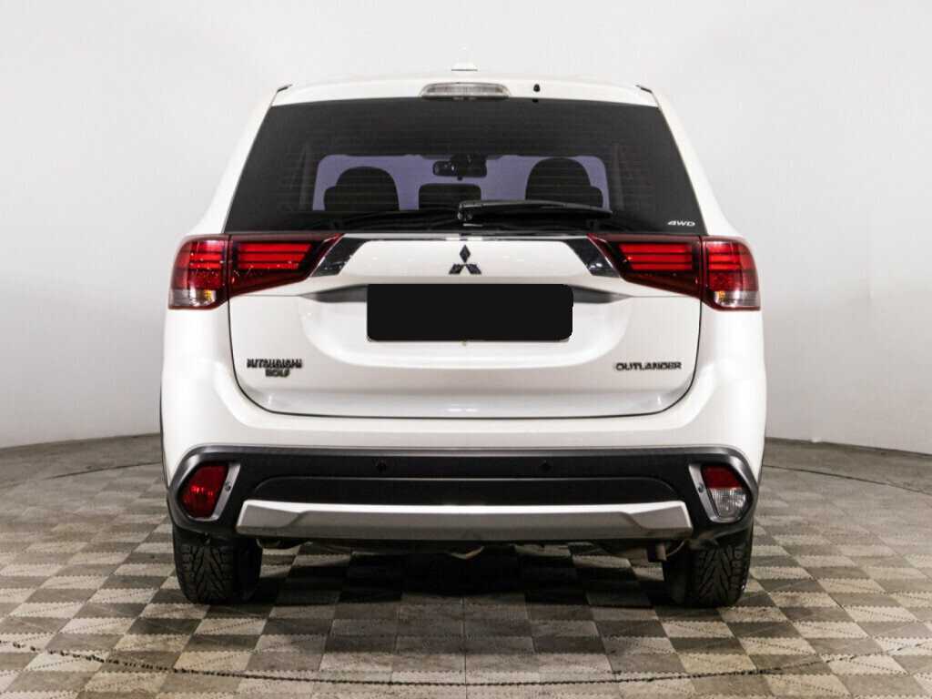 Mitsubishi Outlander б/у, 2018, Вариатор. Фото: #5