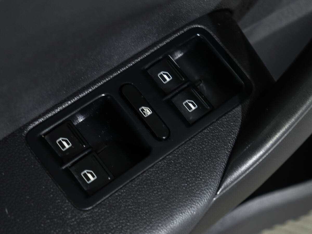 Volkswagen Polo б/у, 2012, Автоматическая. Фото: #14