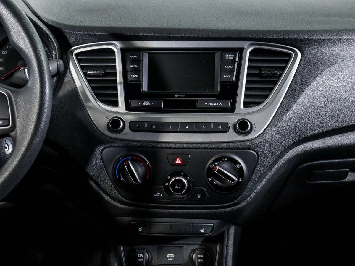 Hyundai Solaris б/у, 2021, Механическая. Фото: #10