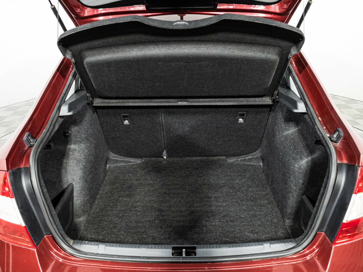 Skoda Rapid б/у, 2016, Автоматическая. Фото: #13