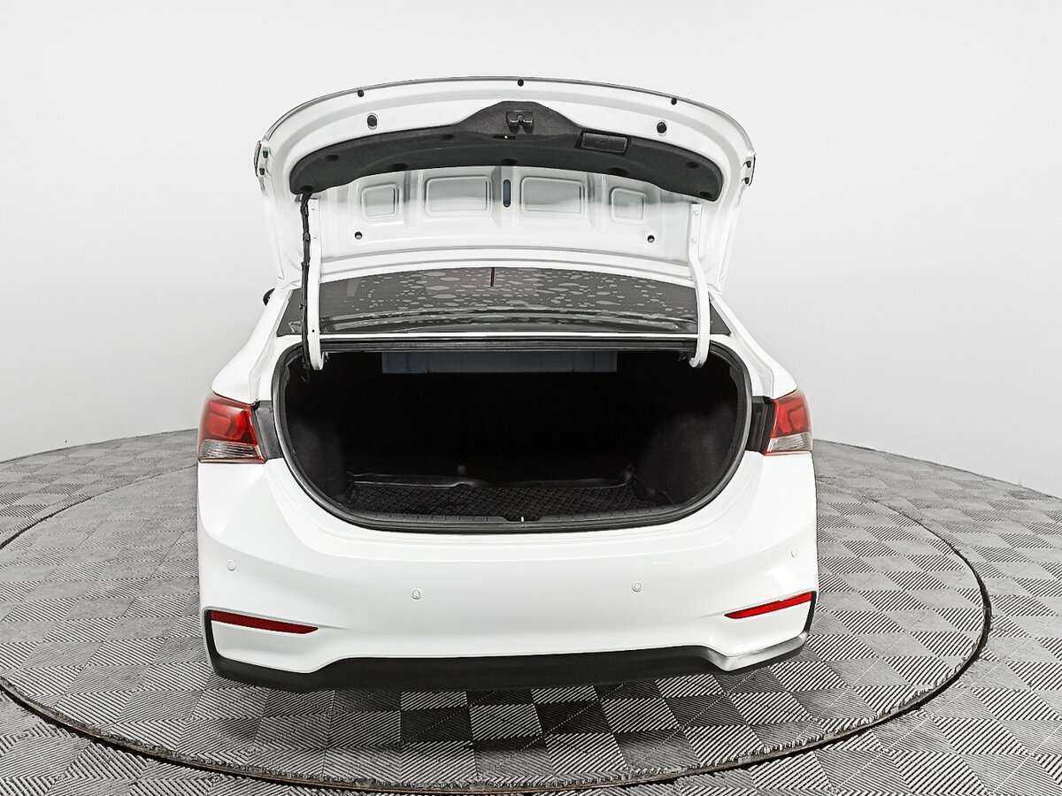 Hyundai Solaris б/у, 2017, Автоматическая. Фото: #9