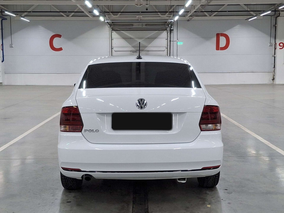 Volkswagen Polo б/у, 2019, Автоматическая. Фото: #5
