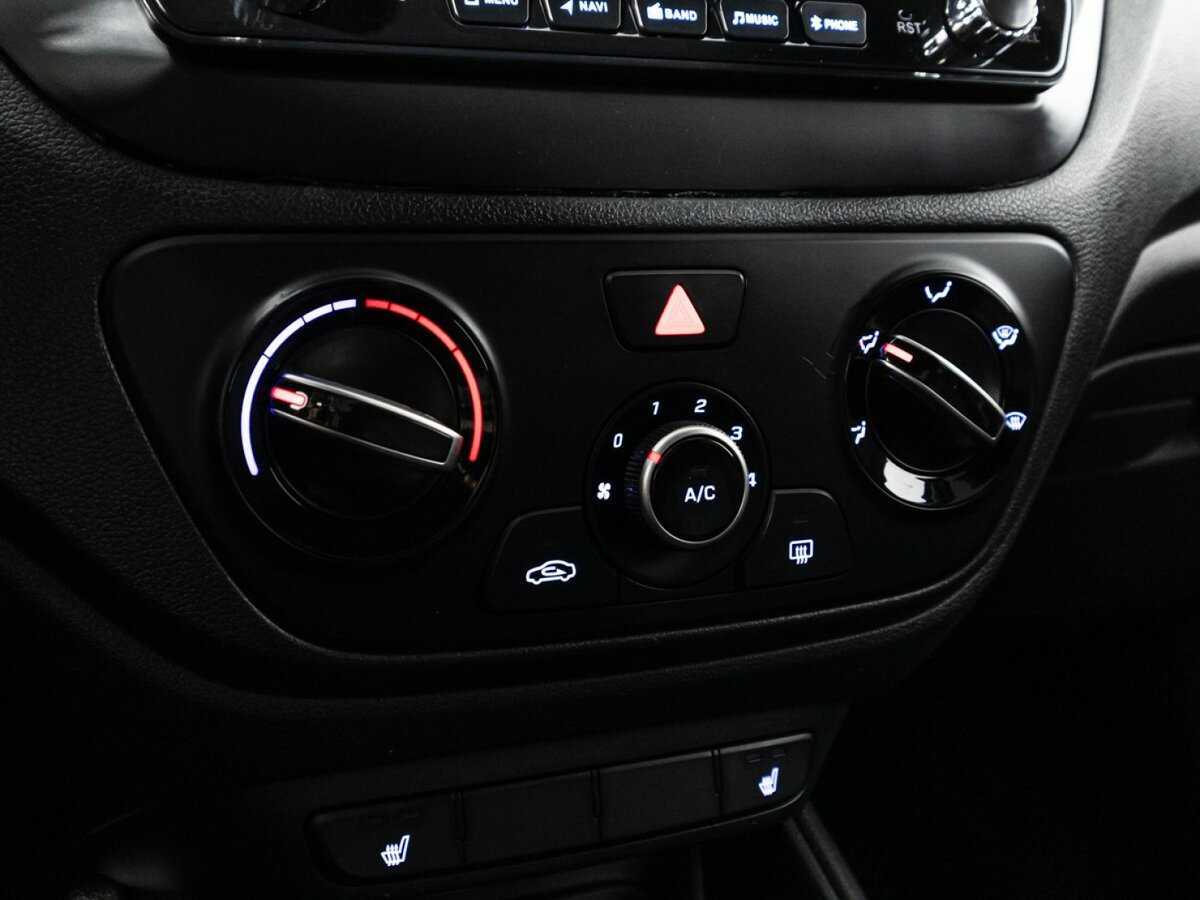 Hyundai Solaris б/у, 2019, Механическая. Фото: #15