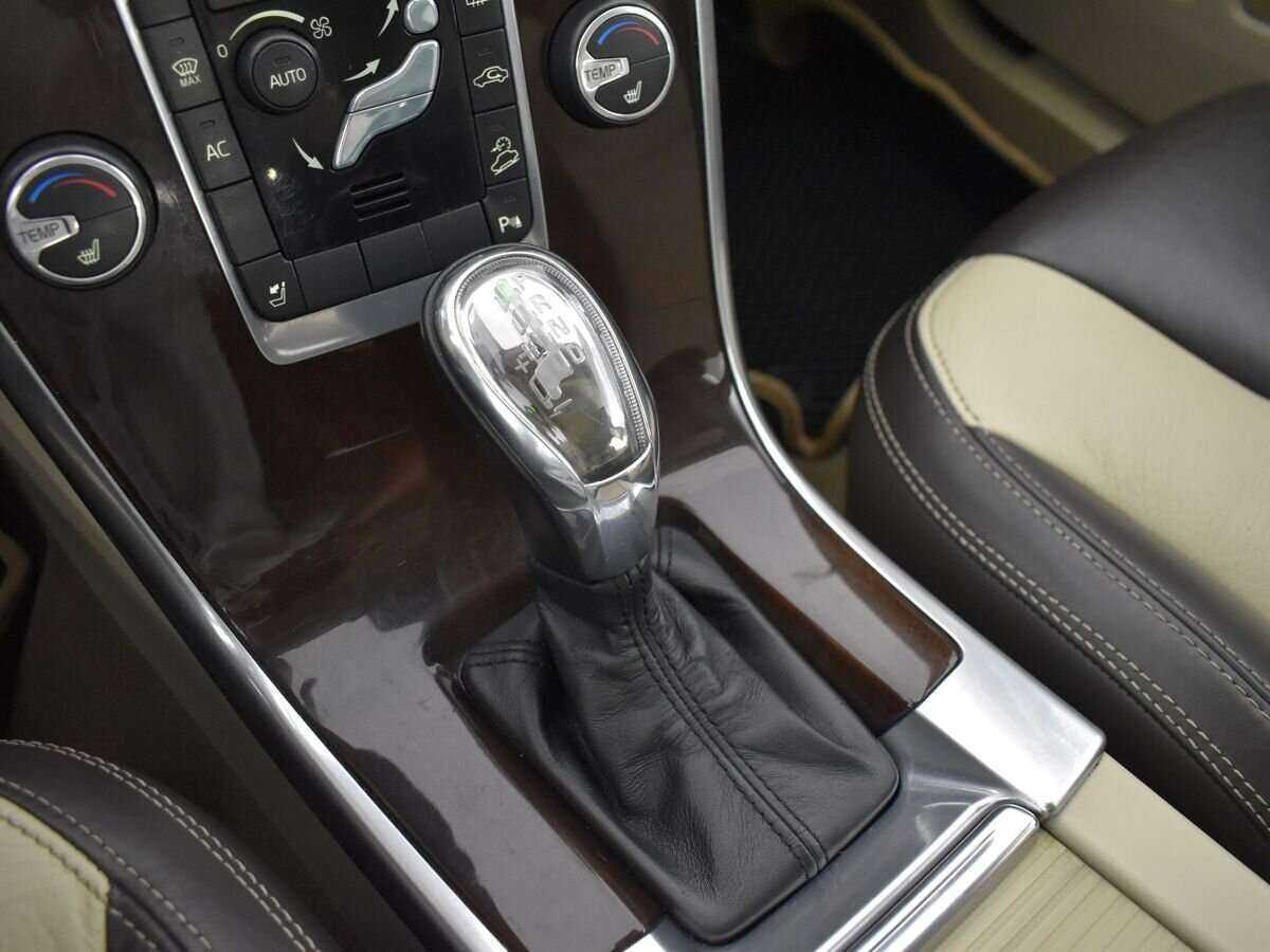 Volvo XC60 б/у, 2013, Автоматическая. Фото: #13