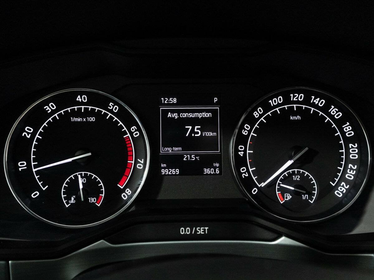 Skoda Superb б/у, 2015, Роботизированная. Фото: #11