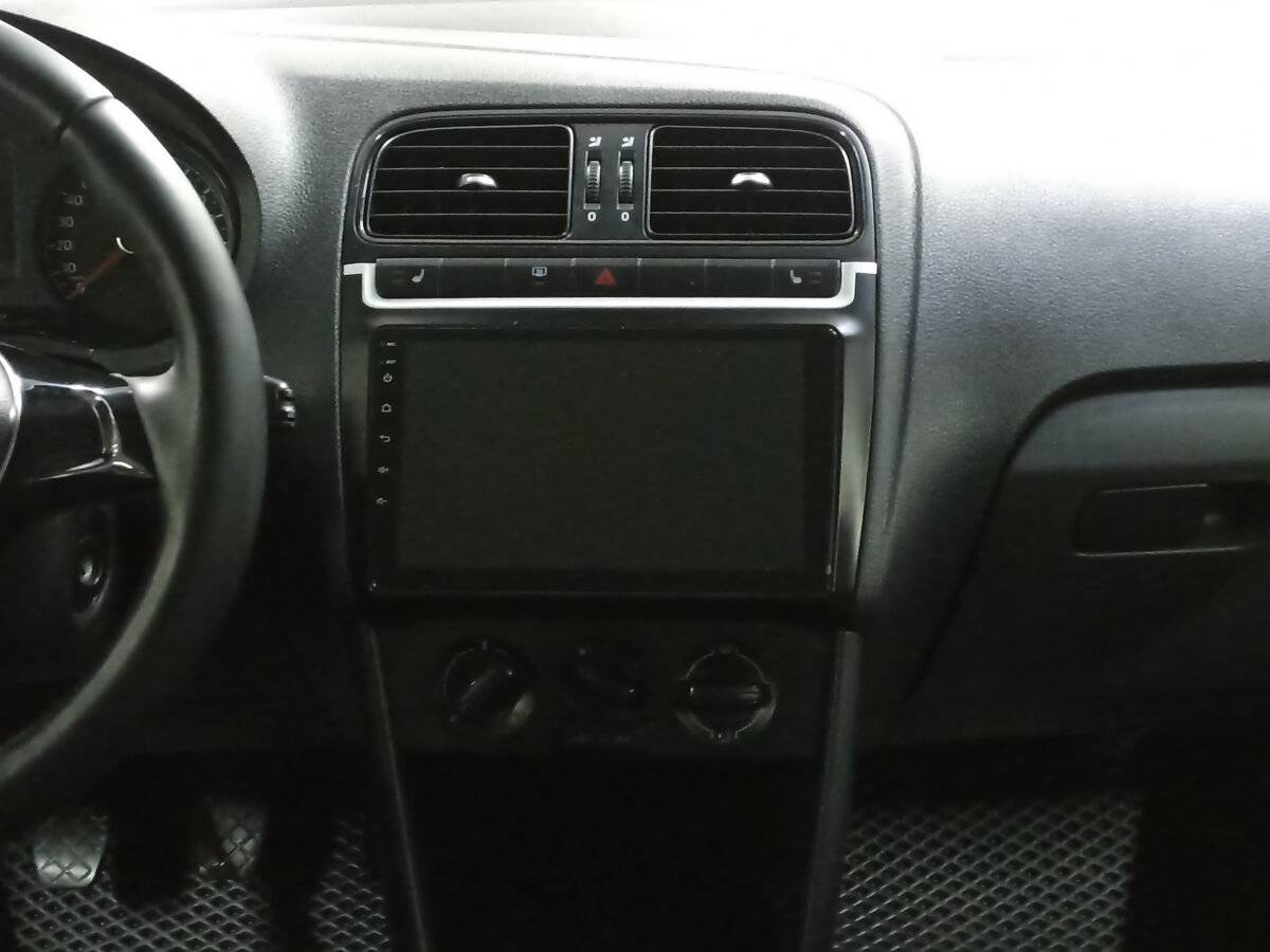 Volkswagen Polo б/у, 2016, Механическая. Фото: #14