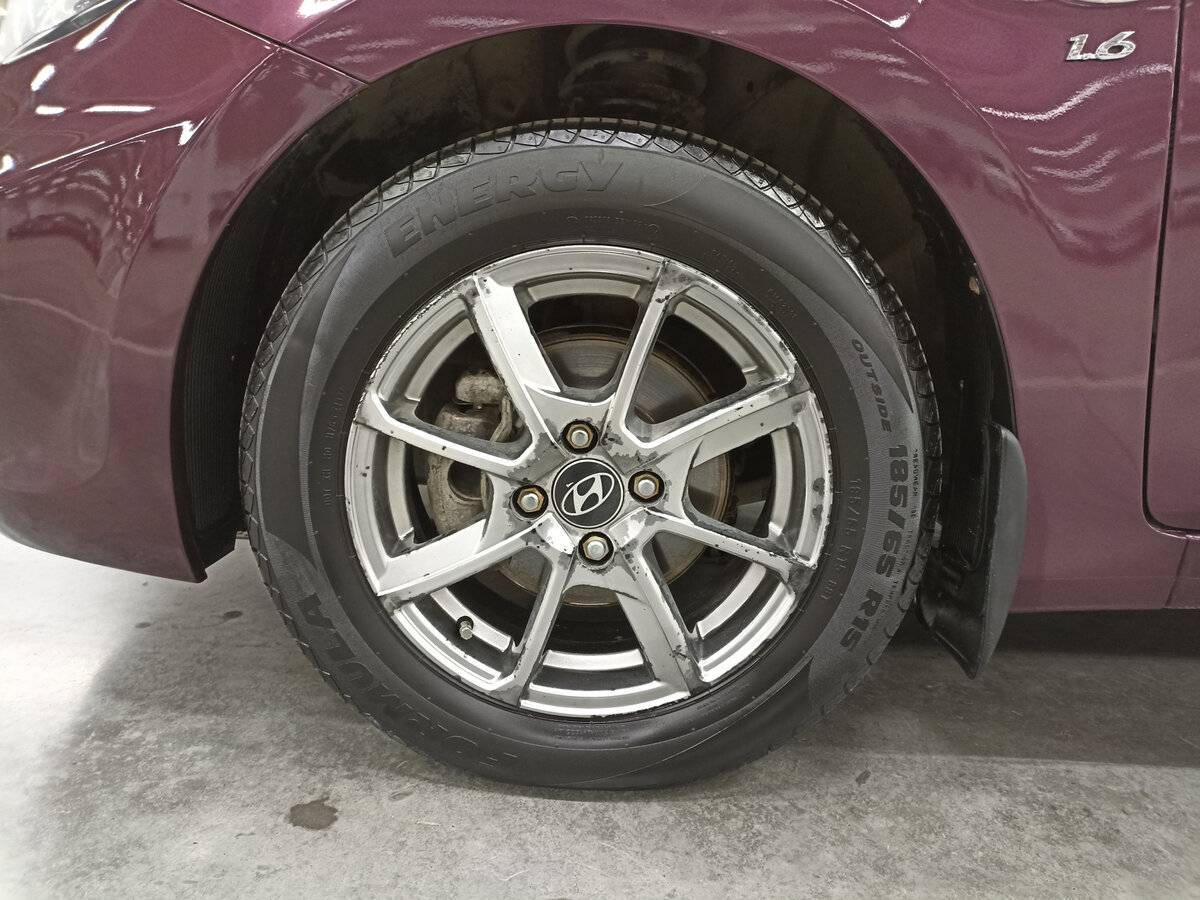 Hyundai Solaris б/у, 2013, Механическая. Фото: #17