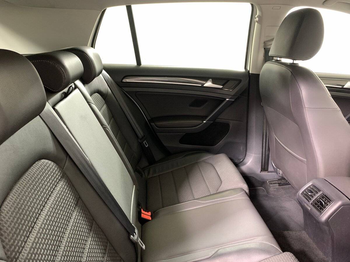 Volkswagen Golf б/у, 2013, Роботизированная. Фото: #16