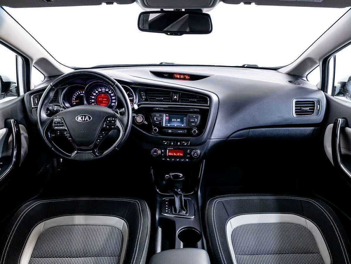 Kia Ceed б/у, 2016, Автоматическая. Фото: #8