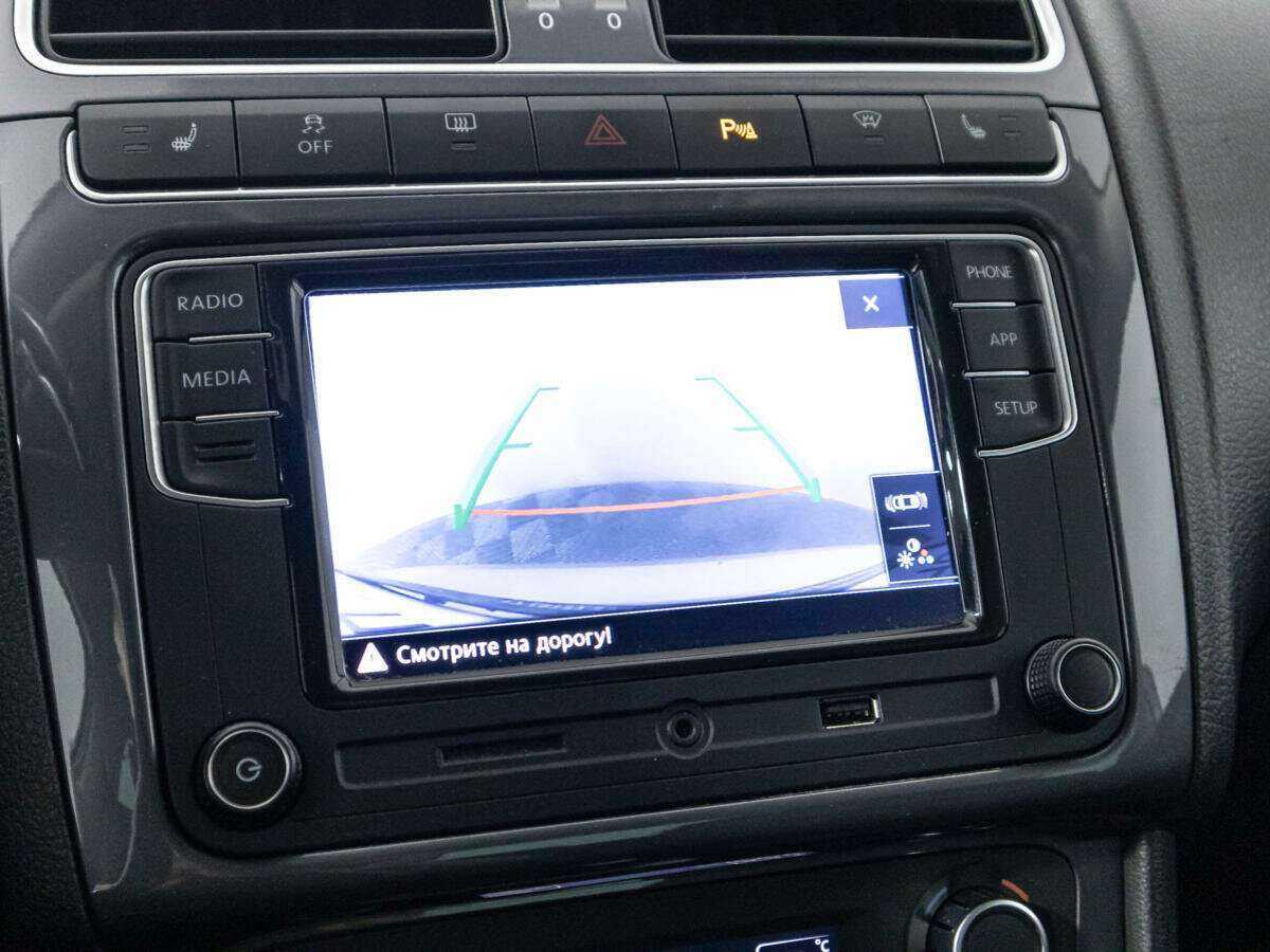 Volkswagen Polo б/у, 2019, Роботизированная. Фото: #15