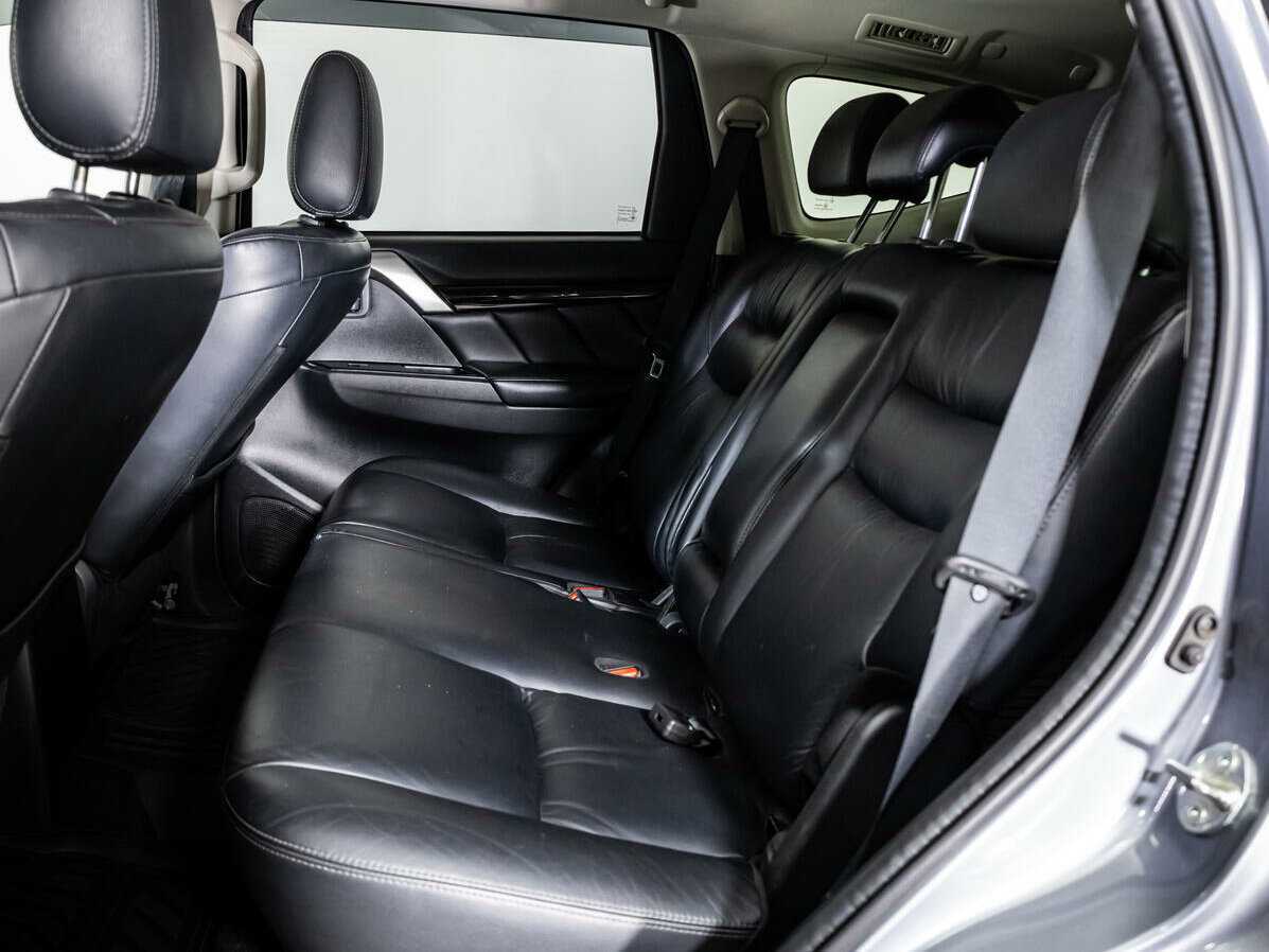 Mitsubishi Pajero Sport б/у, 2018, Автоматическая. Фото: #9