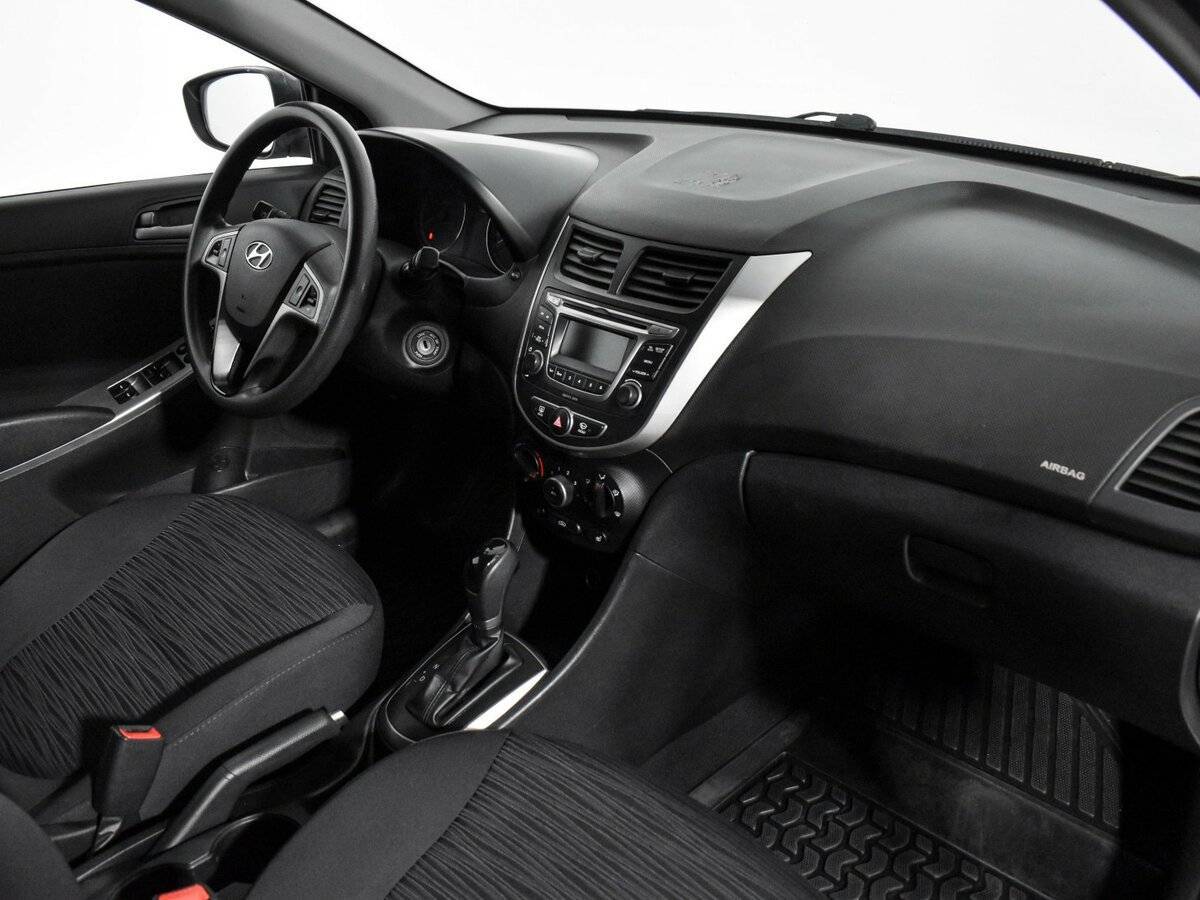 Hyundai Solaris б/у, 2015, Автоматическая. Фото: #11