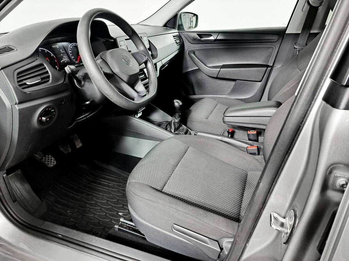 Volkswagen Polo б/у, 2020, Механическая. Фото: #15