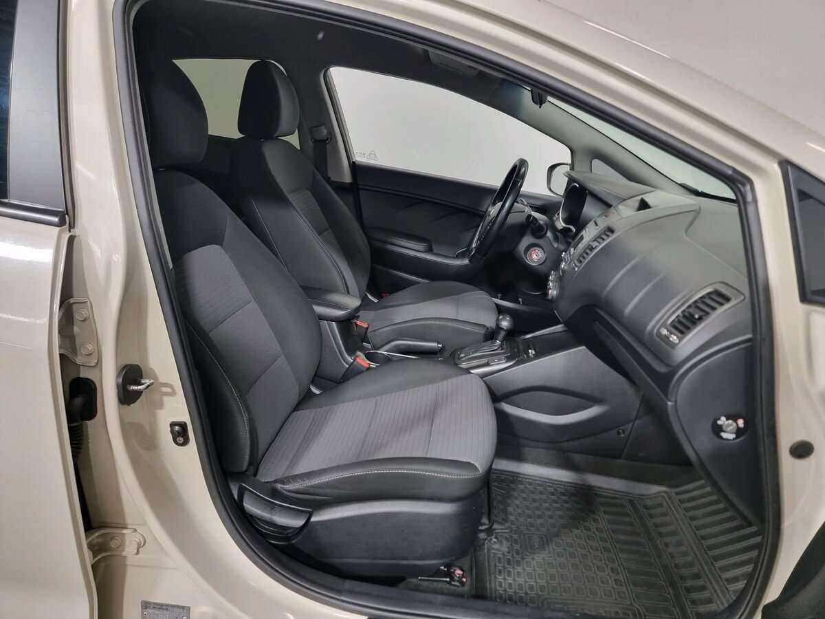 Kia Cerato б/у, 2014, Автоматическая. Фото: #7