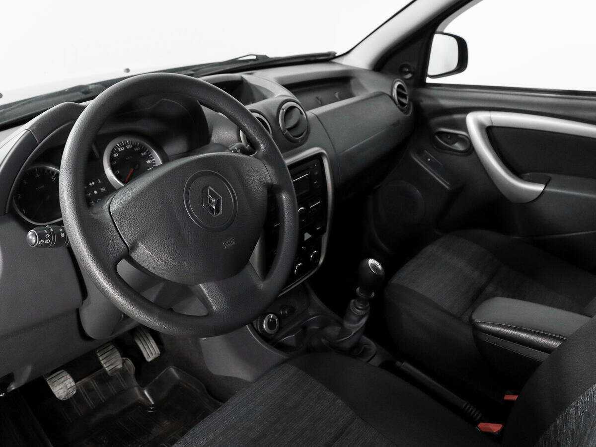 Renault Duster б/у, 2014, Механическая. Фото: #7