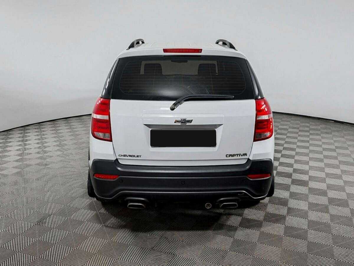 Chevrolet Captiva б/у, 2014, Автоматическая. Фото: #5