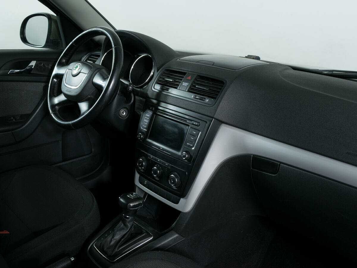 Skoda Yeti б/у, 2012, Роботизированная. Фото: #6