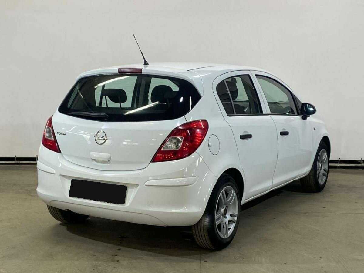Opel Corsa б/у, 2012, Механическая. Фото: #4