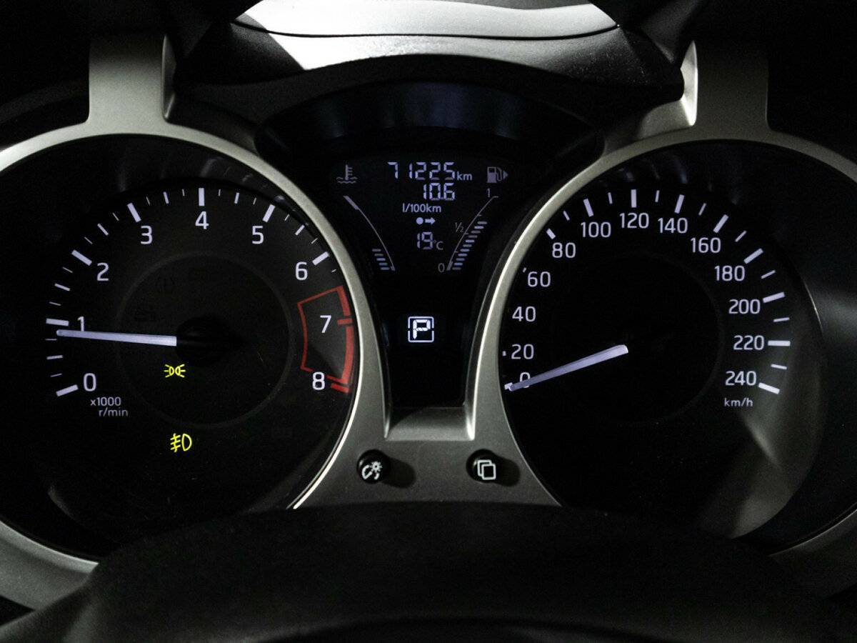 Nissan Juke б/у, 2018, Вариатор. Фото: #11