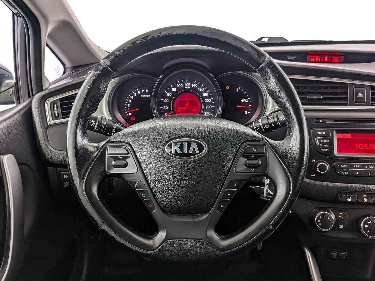 Kia Ceed б/у, 2015, Механическая. Фото: #17