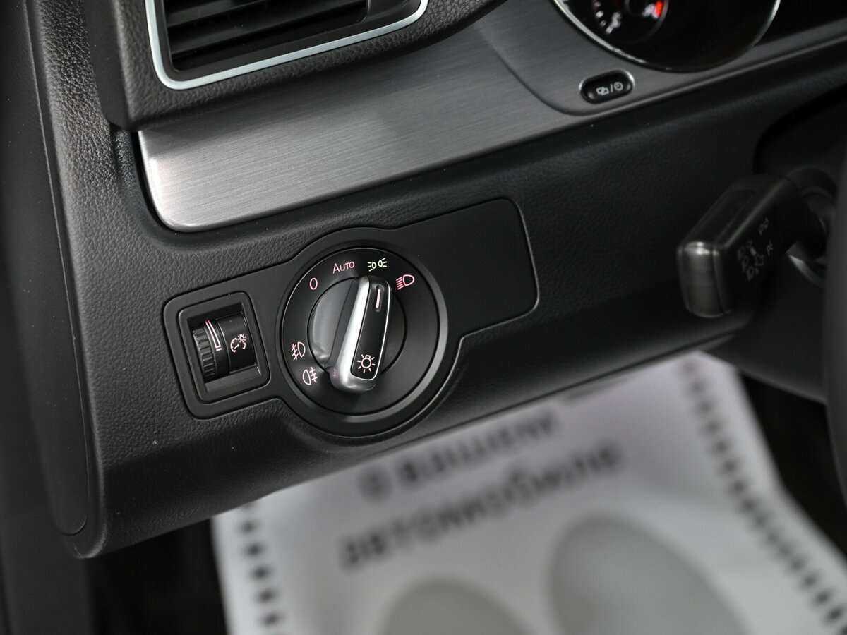 Volkswagen Passat б/у, 2014, Роботизированная. Фото: #6