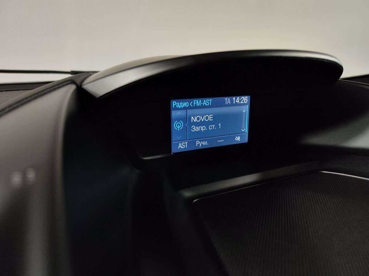 Ford Kuga б/у, 2015, Автоматическая. Фото: #18