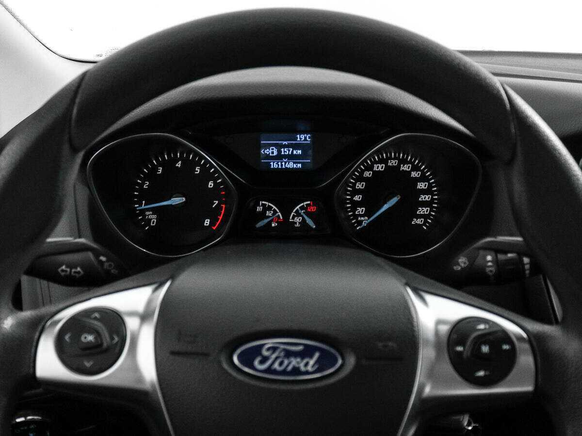 Ford Focus б/у, 2013, Механическая. Фото: #16