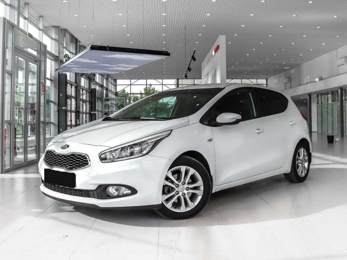 Kia Ceed б/у, 2013, Автоматическая. Посмотреть фото