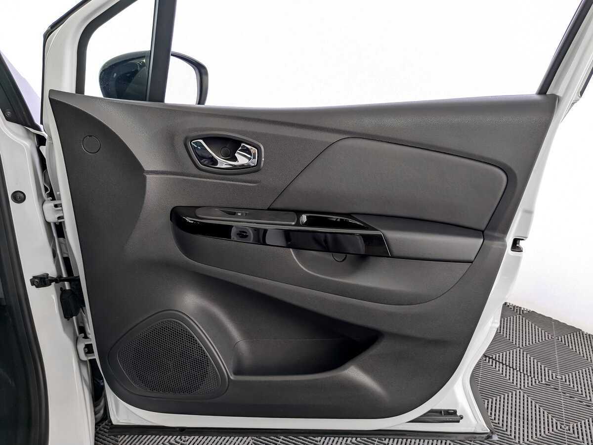 Renault Kaptur б/у, 2018, Автоматическая. Фото: #19