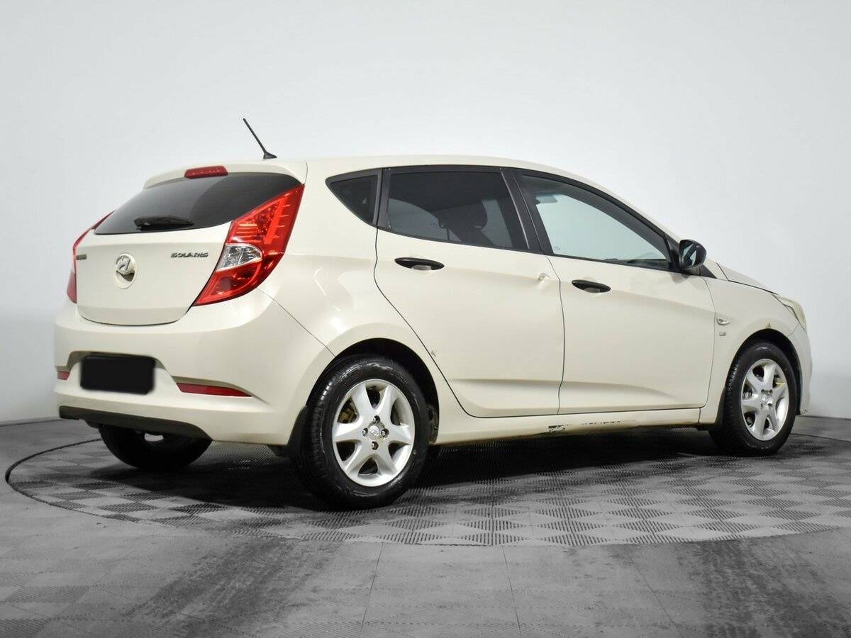 Hyundai Solaris б/у, 2015, Автоматическая. Фото: #4