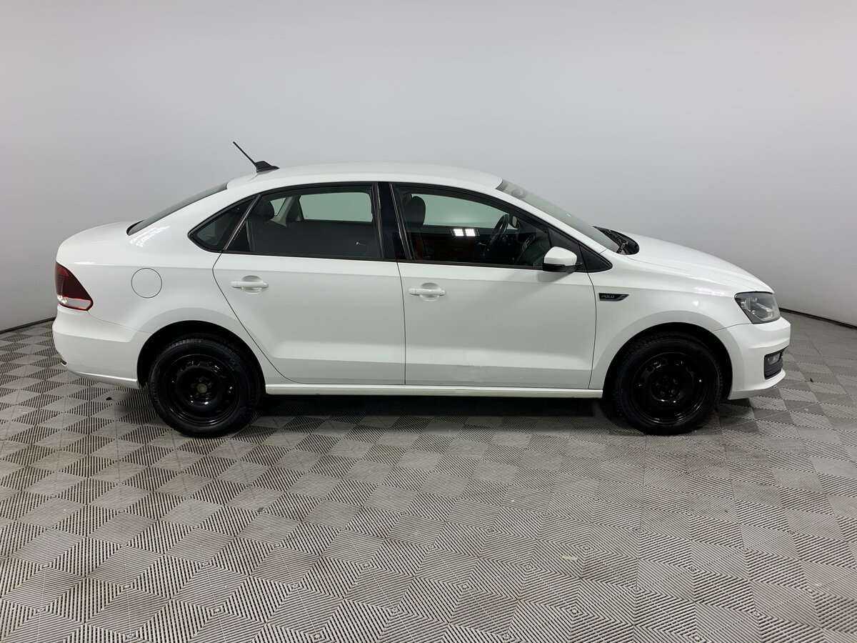 Volkswagen Polo б/у, 2019, Механическая. Фото: #3