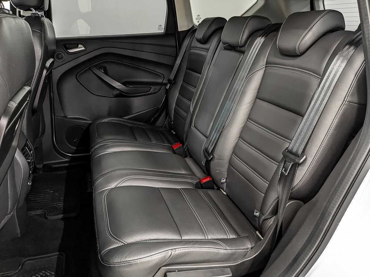 Ford Kuga б/у, 2016, Автоматическая. Фото: #15