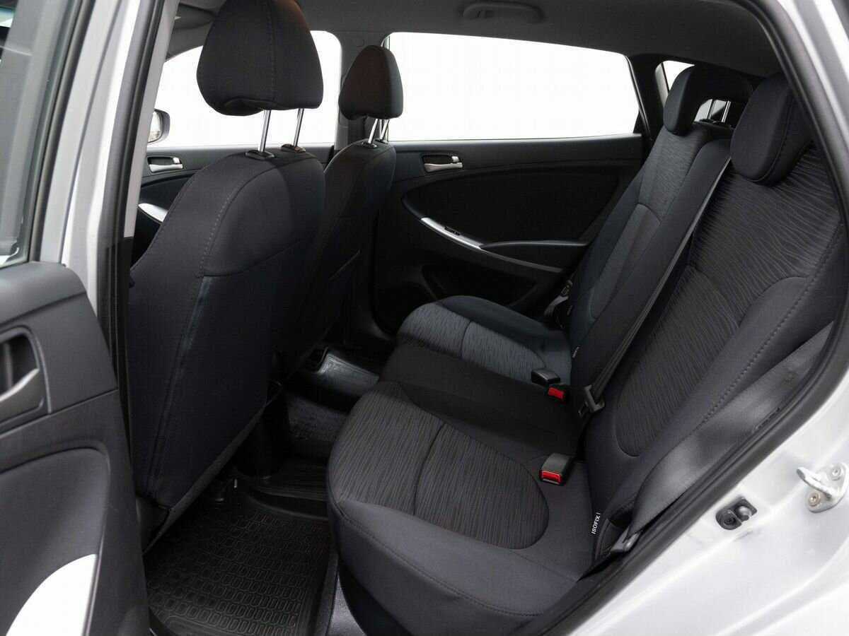 Hyundai Solaris б/у, 2016, Автоматическая. Фото: #9