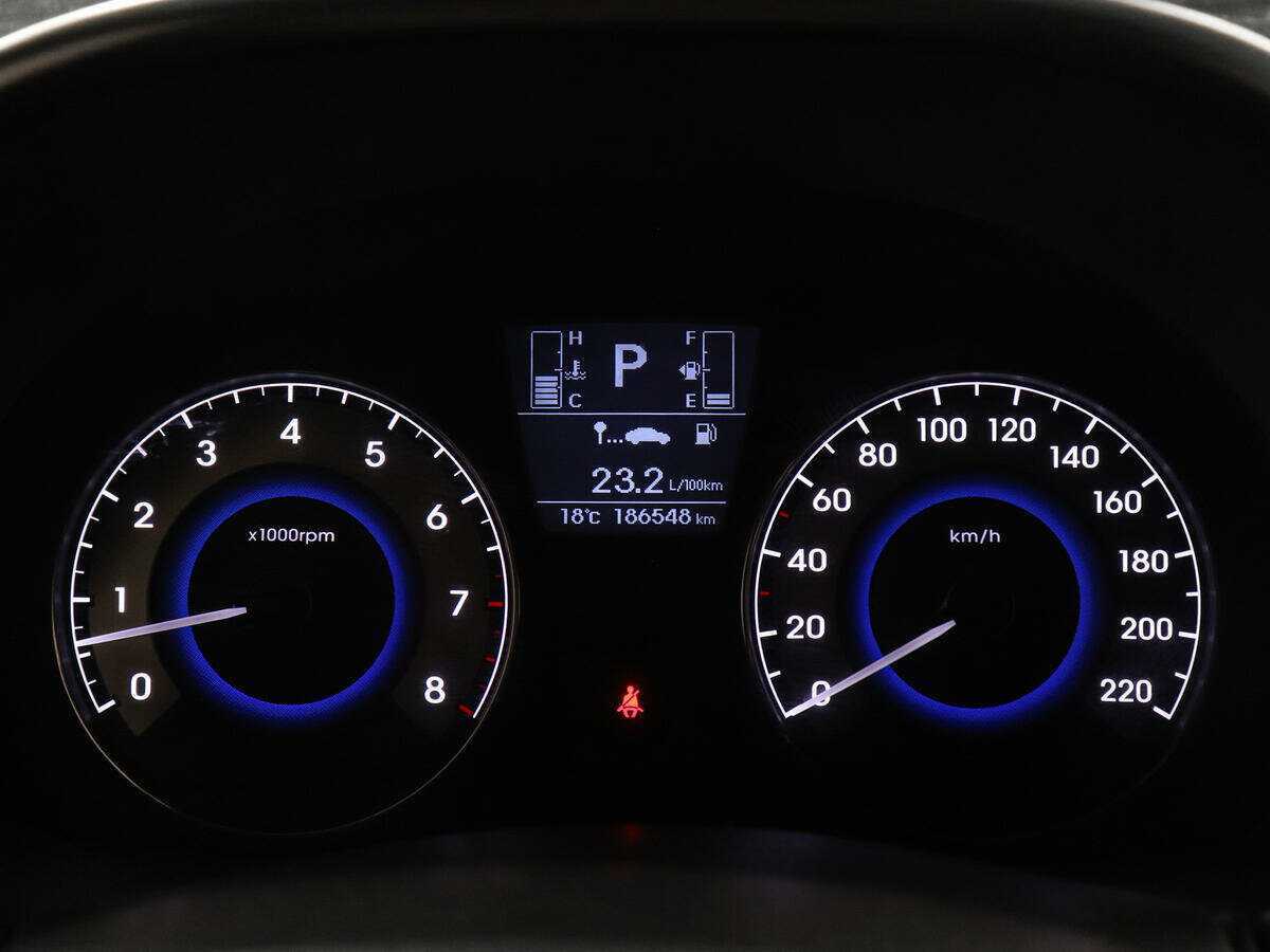 Hyundai Solaris б/у, 2014, Автоматическая. Фото: #10