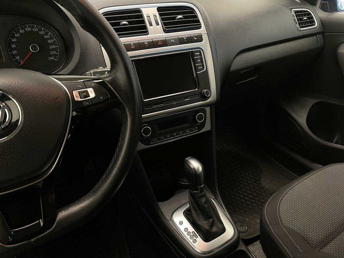 Volkswagen Polo б/у, 2018, Автоматическая. Фото: #14