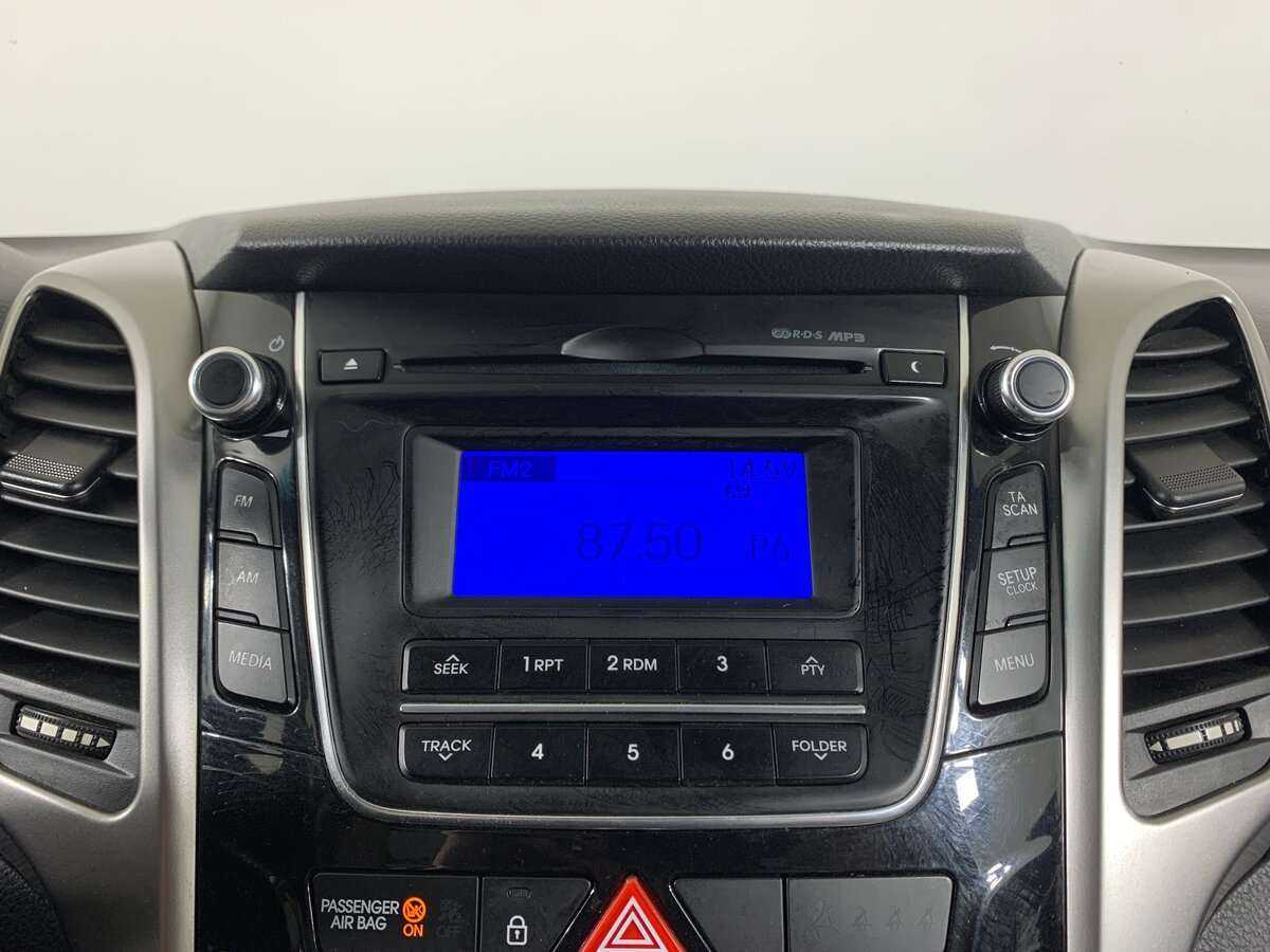 Hyundai i30 б/у, 2012, Автоматическая. Фото: #12