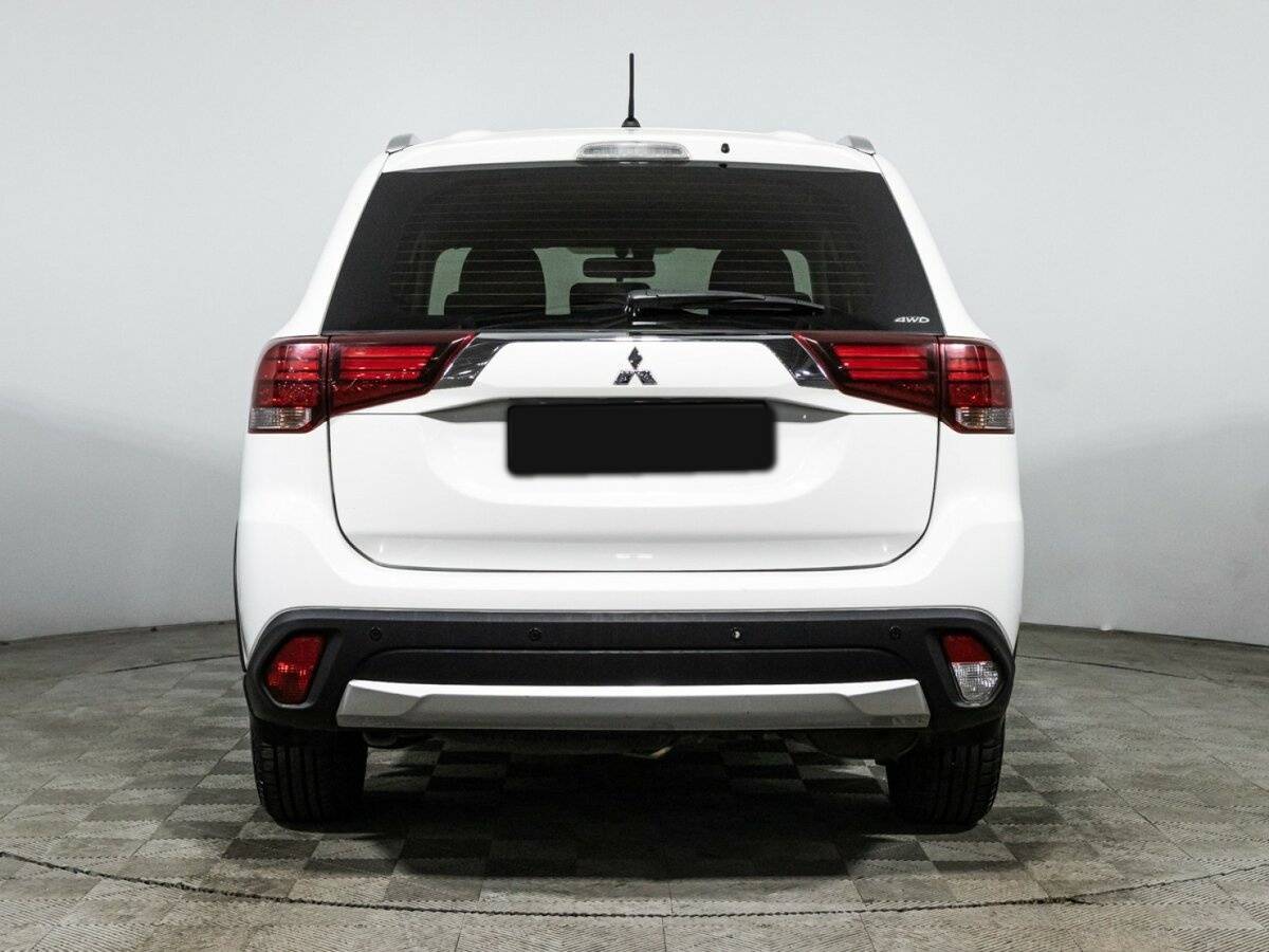 Mitsubishi Outlander б/у, 2016, Вариатор. Фото: #5