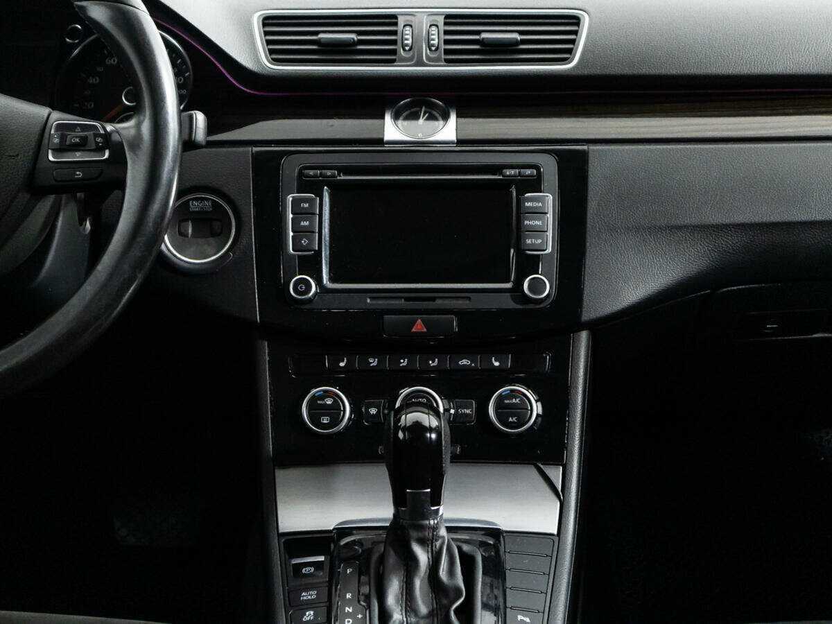 Volkswagen Passat CC б/у, 2013, Роботизированная. Фото: #13