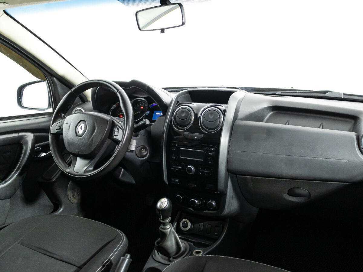 Renault Duster б/у, 2016, Механическая. Фото: #8