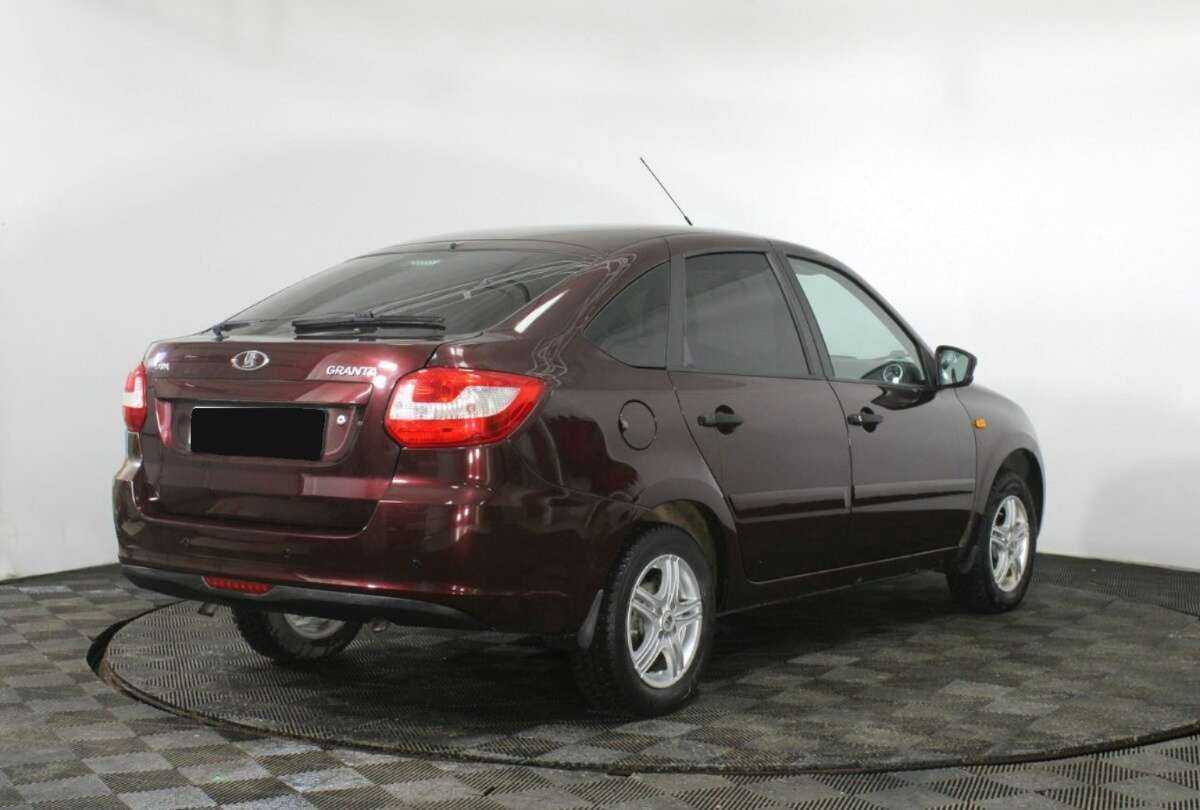 Lada (ВАЗ) Granta б/у, 2015, Механическая. Фото: #3