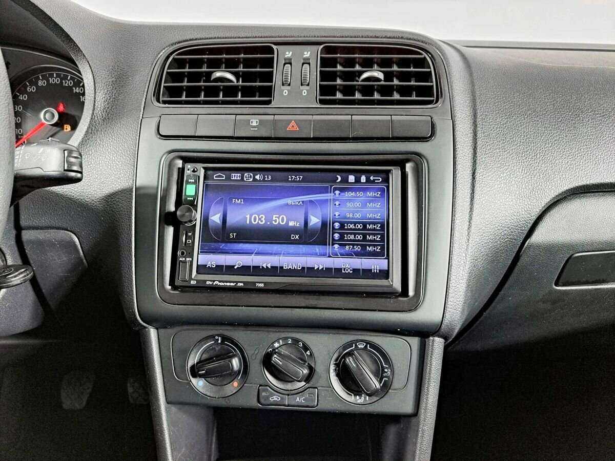 Volkswagen Polo б/у, 2018, Механическая. Фото: #11