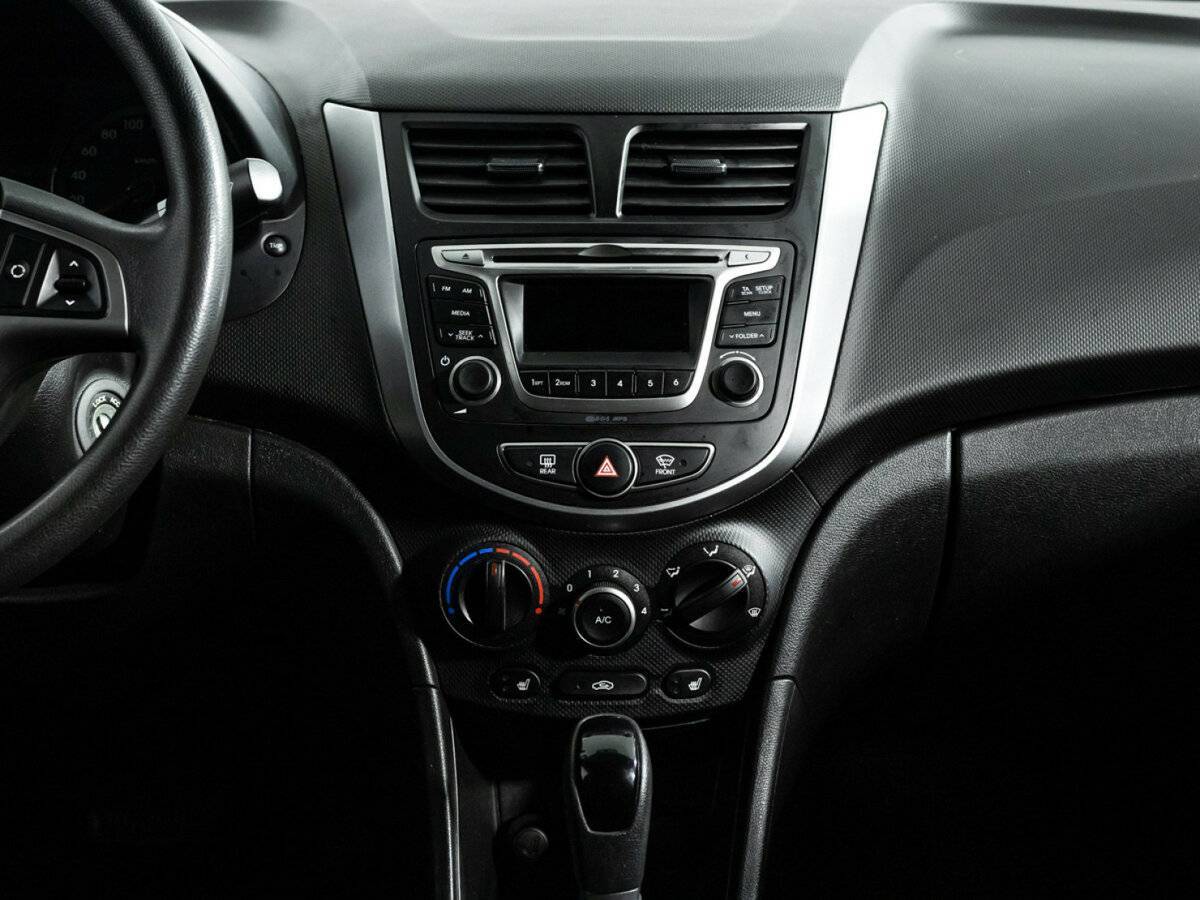 Hyundai Solaris б/у, 2016, Автоматическая. Фото: #13