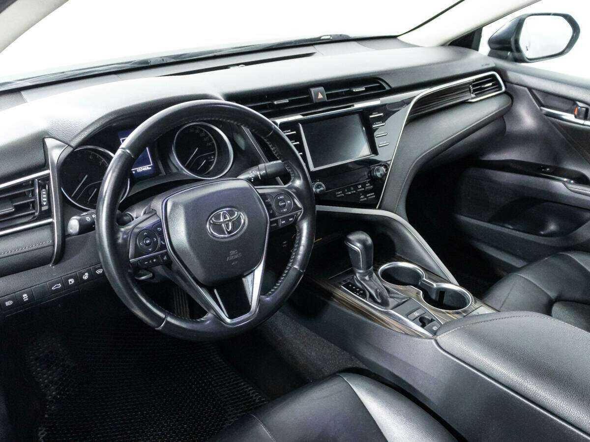 Toyota Camry б/у, 2018, Автоматическая. Фото: #10