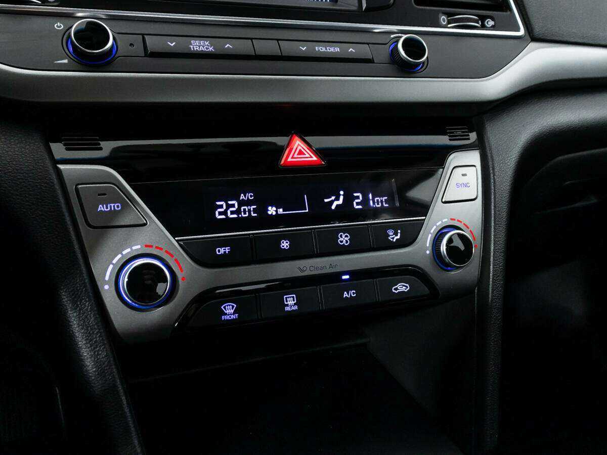 Hyundai Elantra б/у, 2017, Автоматическая. Фото: #15
