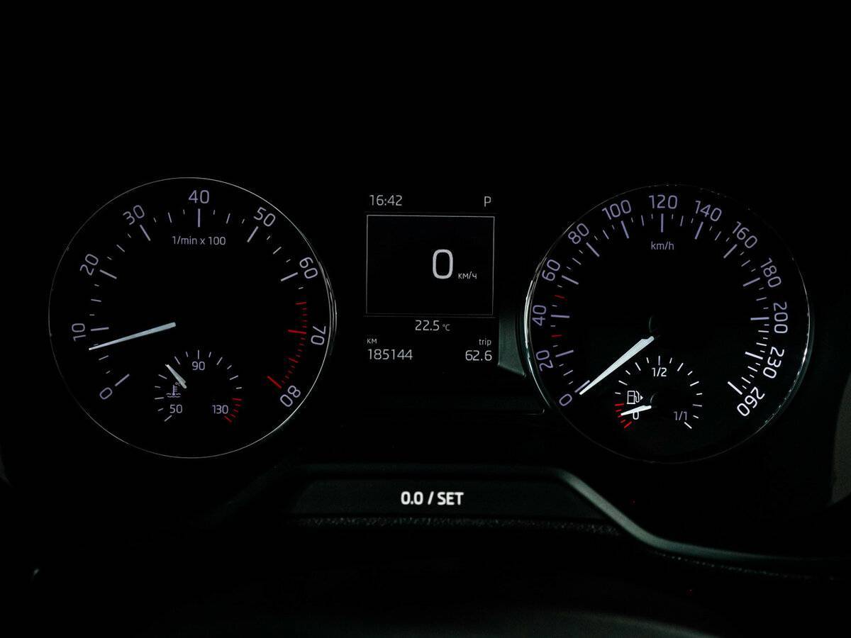 Skoda Octavia б/у, 2016, Роботизированная. Фото: #10