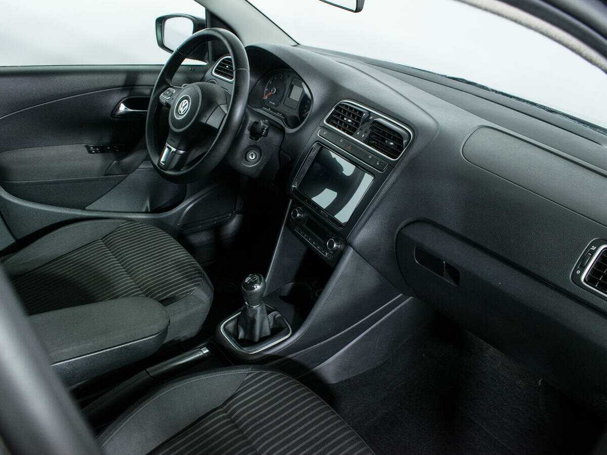 Volkswagen Polo б/у, 2014, Механическая. Фото: #8