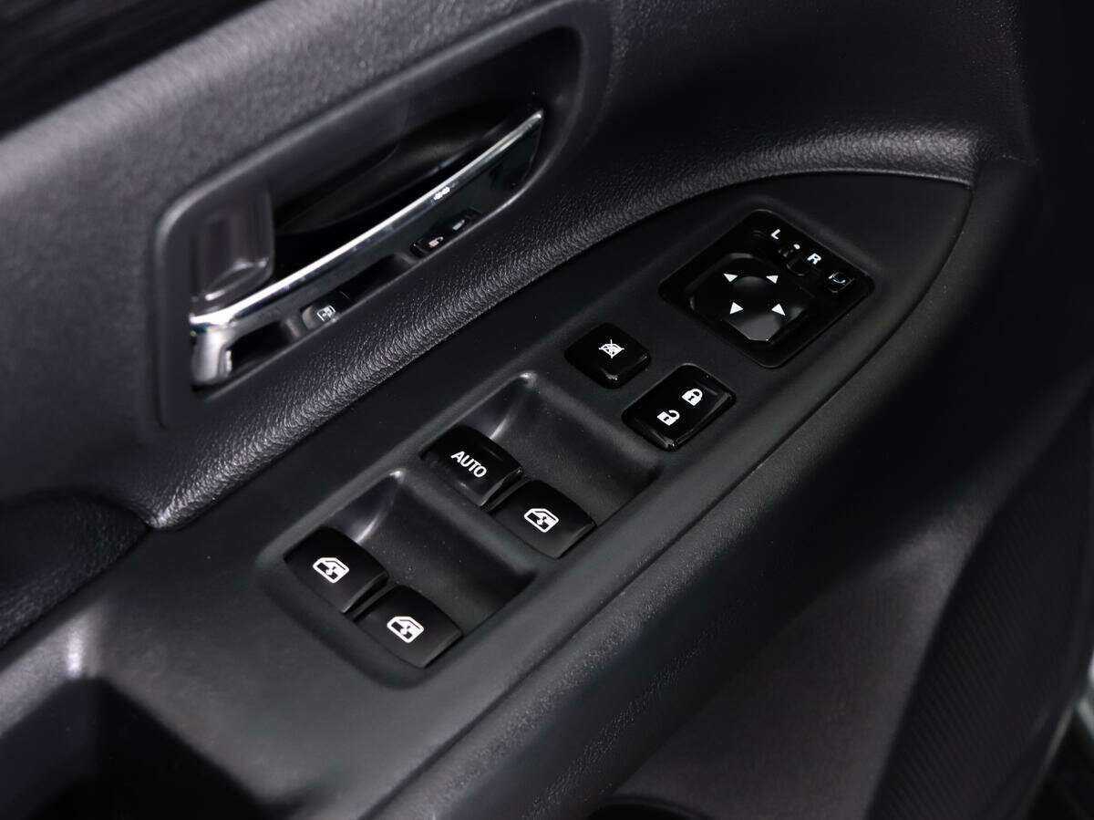 Mitsubishi Outlander б/у, 2016, Вариатор. Фото: #16