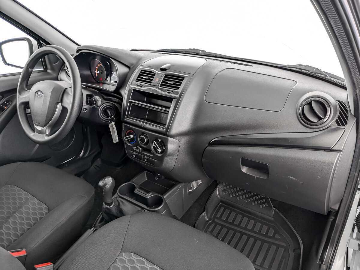 Lada (ВАЗ) Granta б/у, 2022, Механическая. Фото: #10